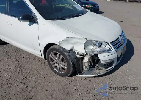 2007 Volkswagen Jetta 2.5 из США, поврежденный, VIN 3VWSF71K67M033668